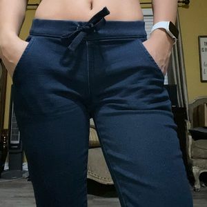 DENIZEN LEVI’S JOGGERS